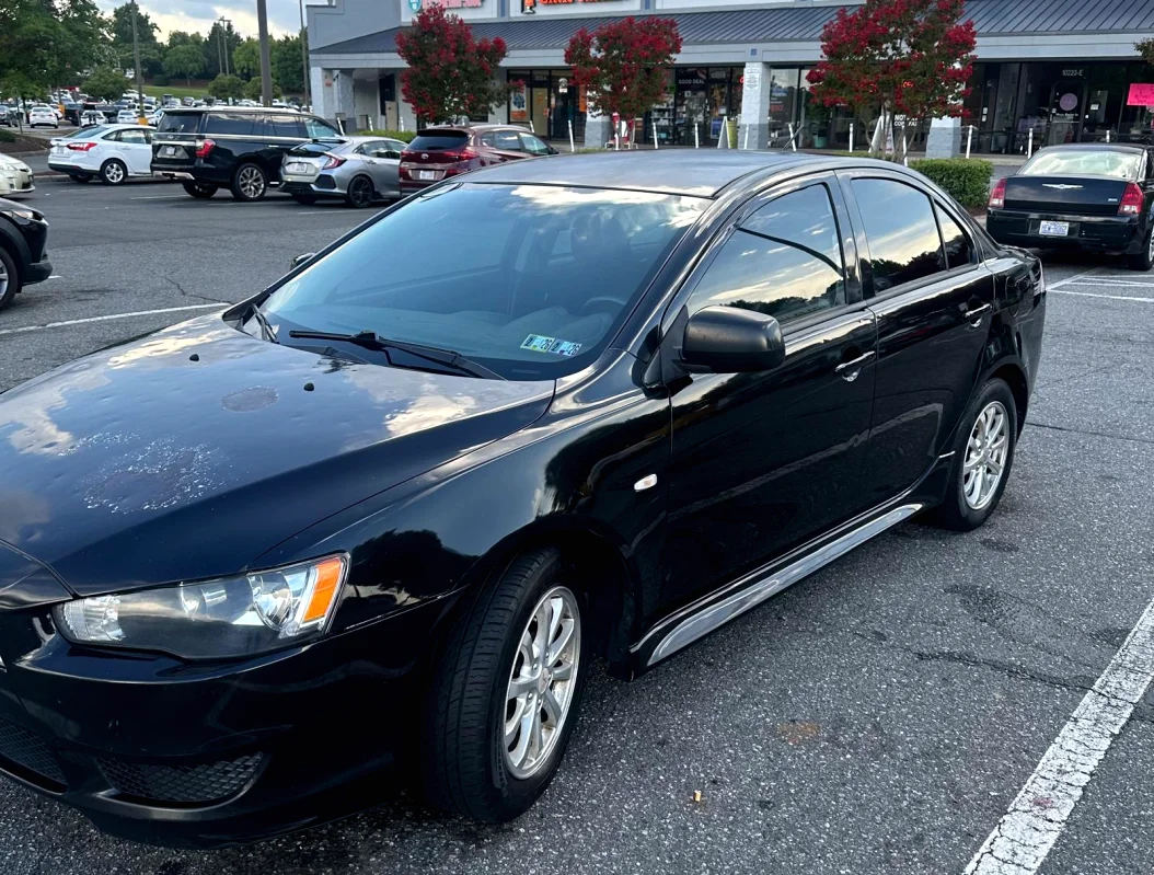 Mitsubishi  Lancer ES - 5