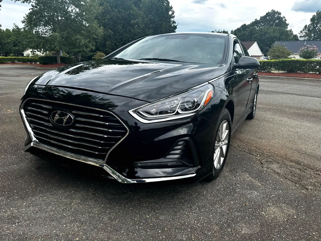Hyundai Sonata  SE