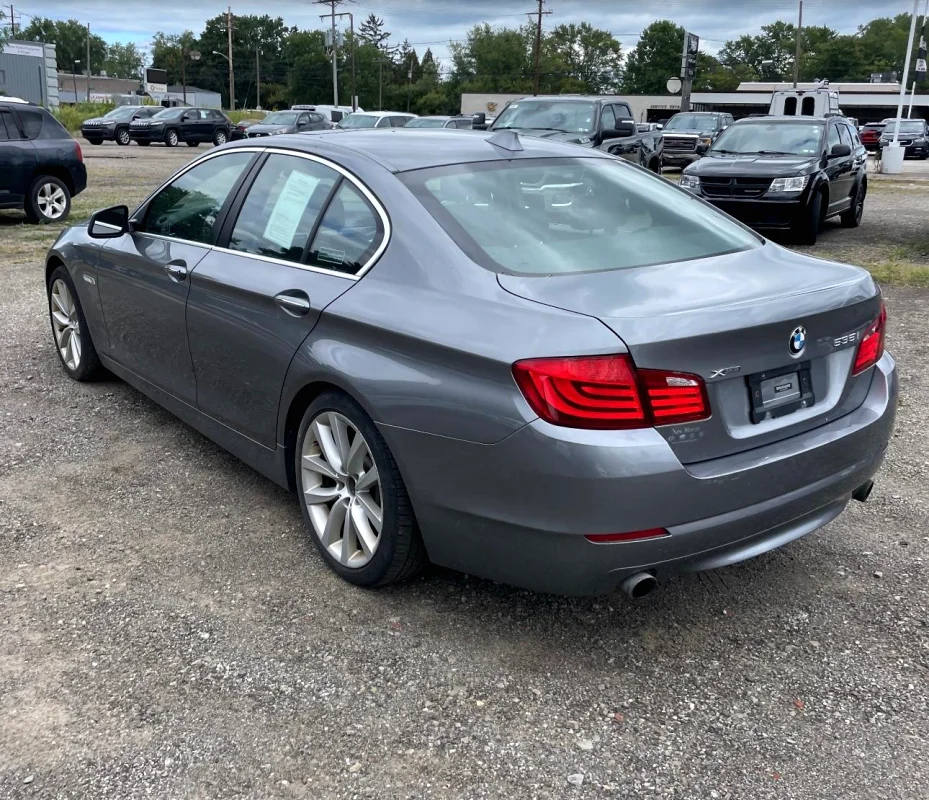 BMW 535i - 11